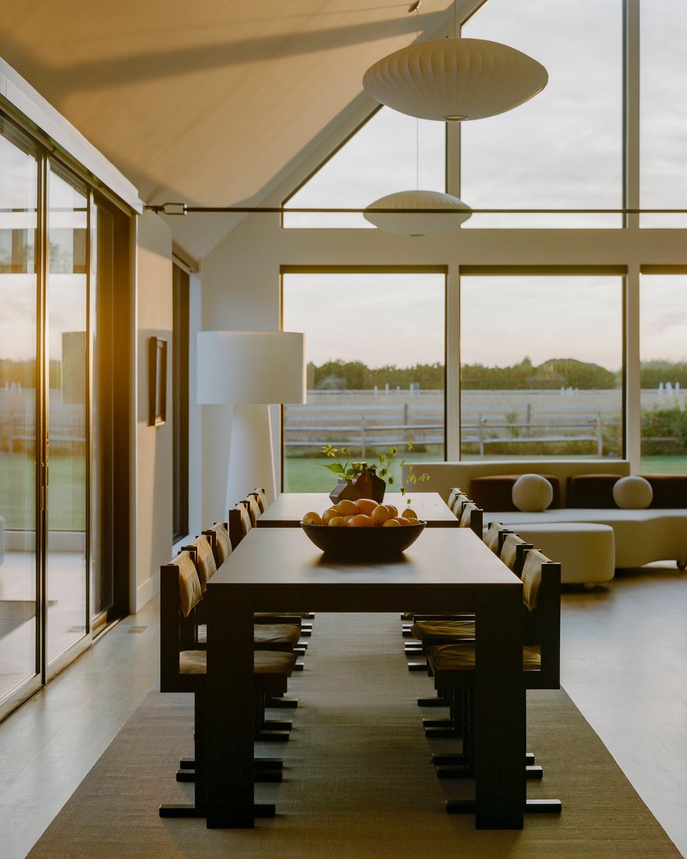 south-hampton-farmhouse-mood-sofa-2